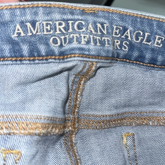 American Eagles Blue Jeans with rips - Picture 5 of 5